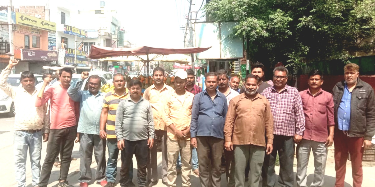The street workers of Nawanshahr will strike on March 23 and reach Khatkar Kalan